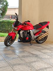 Kawasaki Z 1000 2004 YOSHIMURA