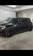 Mini Cooper S 2010 Panorama-thumb-2