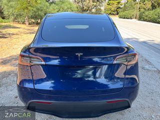 Tesla Model Y 2022 Long Range Dual Motor-thumb-5