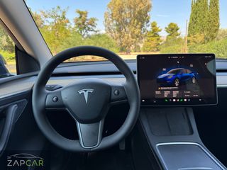 Tesla Model Y 2022 Long Range Dual Motor-thumb-12