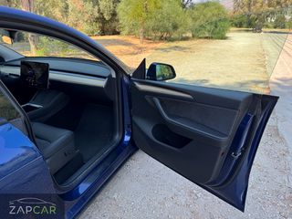Tesla Model Y 2022 Long Range Dual Motor-thumb-16
