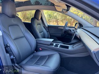 Tesla Model Y 2022 Long Range Dual Motor-thumb-18