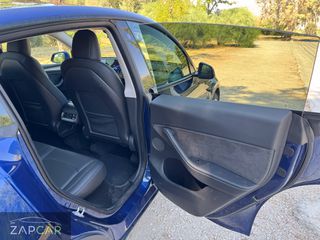 Tesla Model Y 2022 Long Range Dual Motor-thumb-20
