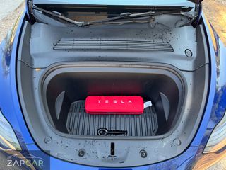Tesla Model Y 2022 Long Range Dual Motor-thumb-32