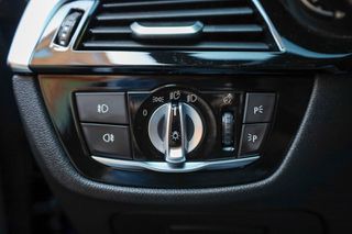 Bmw 520 2019 2.0 Diesel 190hp (NAVI-ΘΕΡΜΑΙΝΟΜΕΝΑ)-thumb-17