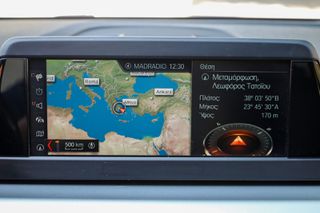 Bmw 520 2019 2.0 Diesel 190hp (NAVI-ΘΕΡΜΑΙΝΟΜΕΝΑ)-thumb-25