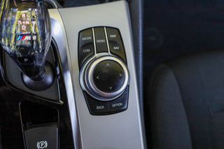 Bmw 520 2019 2.0 Diesel 190hp (NAVI-ΘΕΡΜΑΙΝΟΜΕΝΑ)-thumb-43