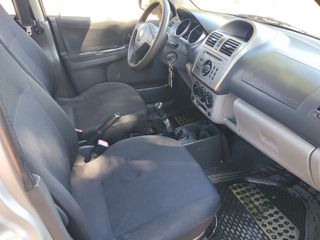 Suzuki Ignis 2007 SPORT-thumb-10