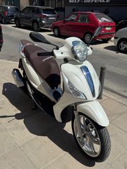 Piaggio Medley 150 2016-thumb-1