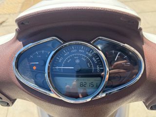 Piaggio Medley 150 2016-thumb-8