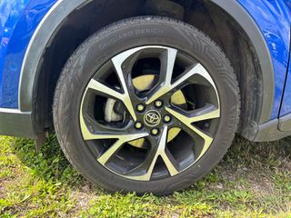 Toyota C-HR 2018 1.2 T LOUNGE !!-thumb-2