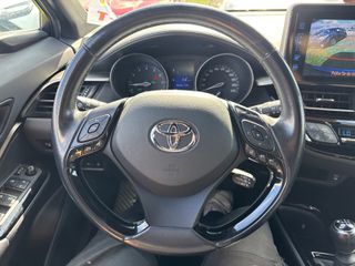 Toyota C-HR 2018 1.2 T LOUNGE !!-thumb-5