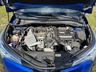 Toyota C-HR 2018 1.2 T LOUNGE !!-thumb-6