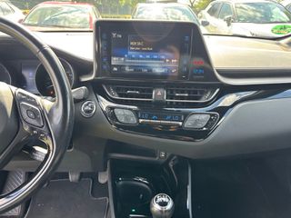 Toyota C-HR 2018 1.2 T LOUNGE !!-thumb-7