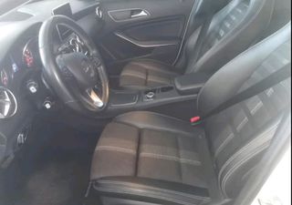 Mercedes-Benz 180 2018 GLA