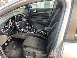 Ford Focus 2011 GHIA 1,6 FULL EXTRA-thumb-5