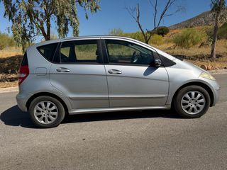 Mercedes-Benz A 170 2004-thumb-3