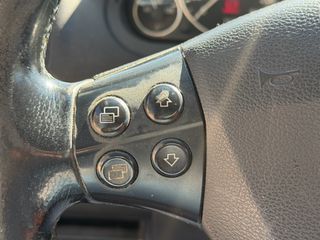 Mercedes-Benz A 170 2004-thumb-24