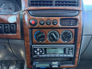 Kia Sportage 2000-thumb-16