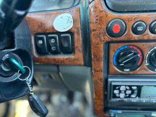 Kia Sportage 2000-thumb-18