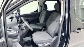 Opel Combo 2026 EDITION 1.5 DIESEL 102 L2H1 7 SEATS/OPEL BESIKOS-thumb-18