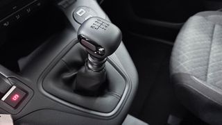 Opel Combo 2026 EDITION 1.5 DIESEL 102 L2H1 7 SEATS/OPEL BESIKOS-thumb-35