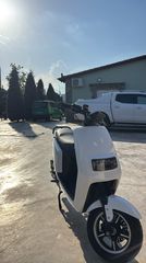 Volt Moto 2025 Escooter-thumb-1