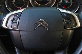 Citroen C4 2018 1.2cc PureTech 110hp Selection  (Navi)-thumb-23