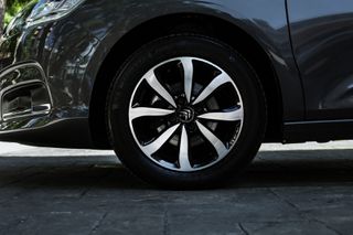 Citroen C4 2018 1.2cc PureTech 110hp Selection  (Navi)-thumb-5