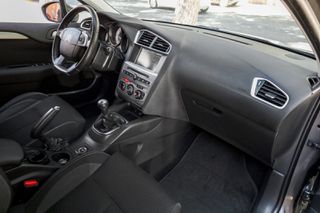 Citroen C4 2018 1.2cc PureTech 110hp Selection  (Navi)-thumb-12