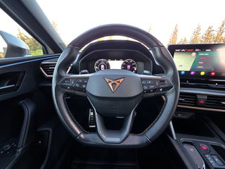 Cupra Leon 2022 1.4 TSI 245 HP e-Hybrid DSG VZ-thumb-39