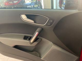 Audi A1 2017 SPORTBACK 1.6 TDI SPORT DESIGN-thumb-13