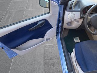Fiat Punto 2005 8V-thumb-13