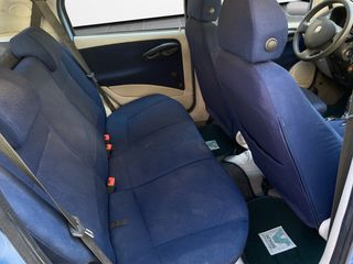 Fiat Punto 2005 8V-thumb-19