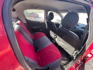 Peugeot 206 2001-thumb-6