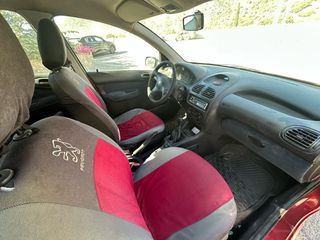 Peugeot 206 2001-thumb-7