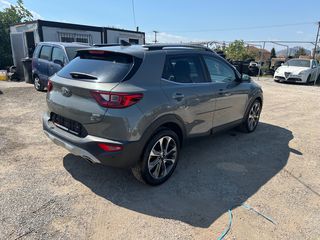 Kia Stonic 2018 1.6 diesel-thumb-5