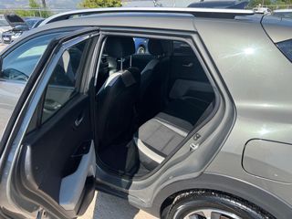 Kia Stonic 2018 1.6 diesel-thumb-12