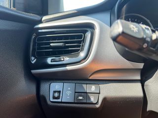 Kia Stonic 2018 1.6 diesel-thumb-22