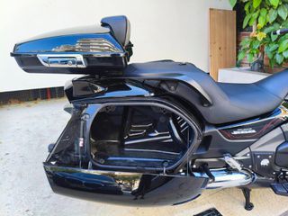 Honda GL 1800 2015 Goldwing GL1800 F6B-thumb-44