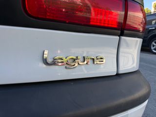 Renault Laguna 1998-thumb-7