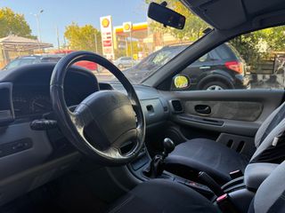 Renault Laguna 1998-thumb-13