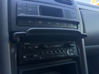 Renault Laguna 1998-thumb-15