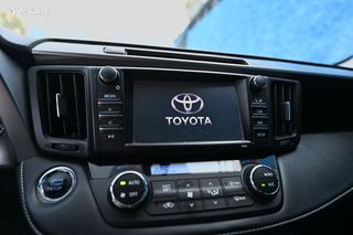 Toyota RAV 4 2016 JAPAN PRODUCT-thumb-15