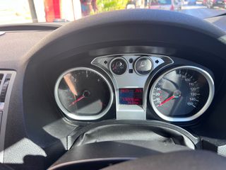 Ford Kuga 2010 TITANIUM DIESEL-thumb-17