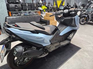 Kymco AK 550 Premium 2023-thumb-6