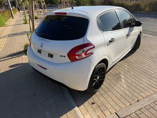 Peugeot 208 2015 OΘΟΝΗ ΖΑΝΤΕΣ DIESEL1.4 ελληνικο-thumb-4