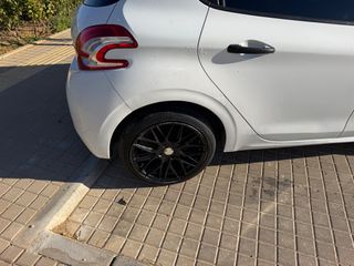 Peugeot 208 2015 OΘΟΝΗ ΖΑΝΤΕΣ DIESEL1.4 ελληνικο-thumb-12