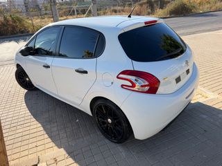 Peugeot 208 2015 OΘΟΝΗ ΖΑΝΤΕΣ DIESEL1.4 ελληνικο-thumb-29