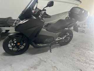 Honda Integra 750 2018-thumb-2